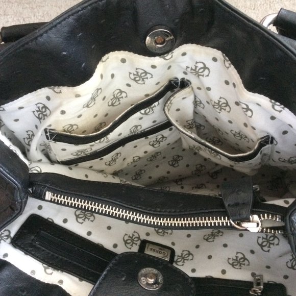Guess Purse, black - Picture 4 of 6